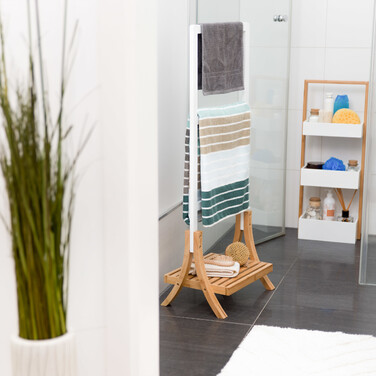 Relaxdays Handtuchhalter stehend dreiarmig