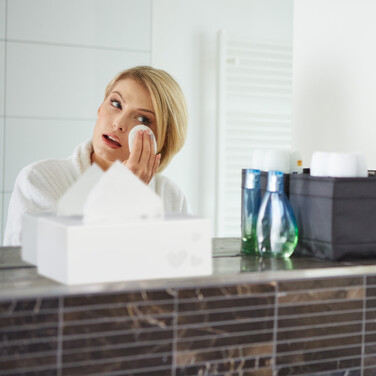 Relaxdays Taschentuchbox 'Herzen'