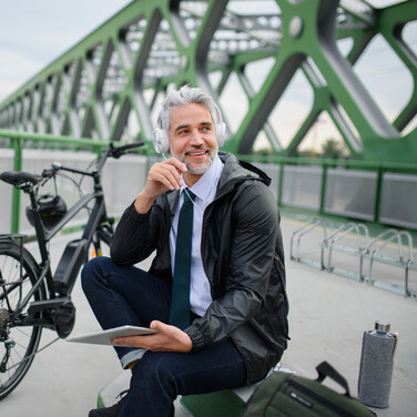 Relaxdays Silberner Fahrradständer für 5 Fahrräder