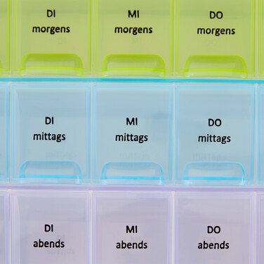 Relaxdays Tablettenbox 7 Tage 3 Fächer