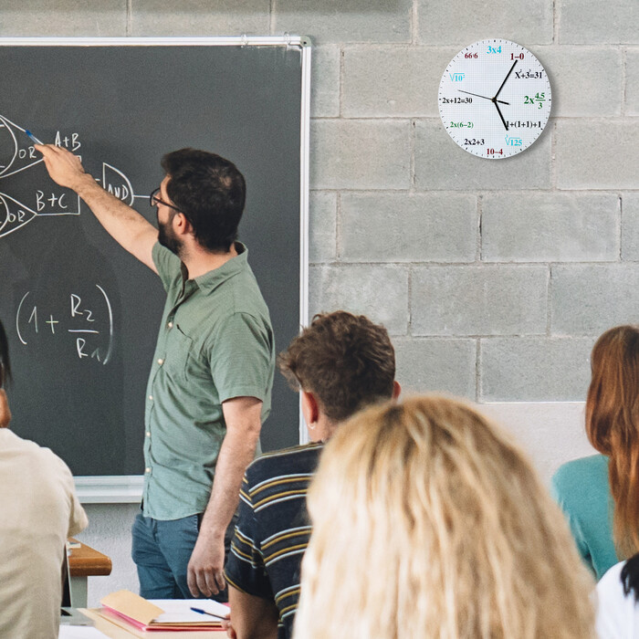 Relaxdays Wanduhr mit mathematischen Formeln