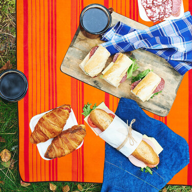 Relaxdays Picknickdecke 200x200cm orange gestreift